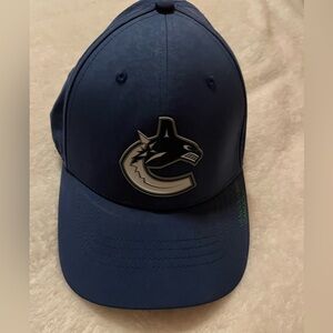 Fanatics Authentic Pro Blue Vancouver Canucks  Cap